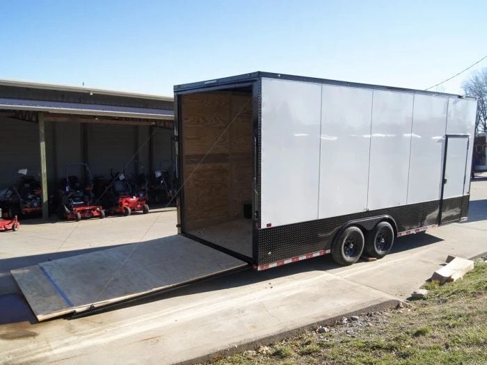 SLE Enclosed Trailers 8.5x20 White V-Nose Enclosed Trailer With Blackout Pkg (2) 5,200lb Axles 8 SLE Enclosed Trailers 8.5x20 White V-Nose Enclosed Trailer With Blackout Pkg (2) 5,200lb Axles - Image 6