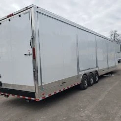 SLE Enclosed Trailers 8.5' X 48' White Gooseneck Enclosed Trailer Storage 12 SLE Enclosed Trailers 8.5' X 48' White Gooseneck Enclosed Trailer Storage -SLE Equipment shop 20200129 102159