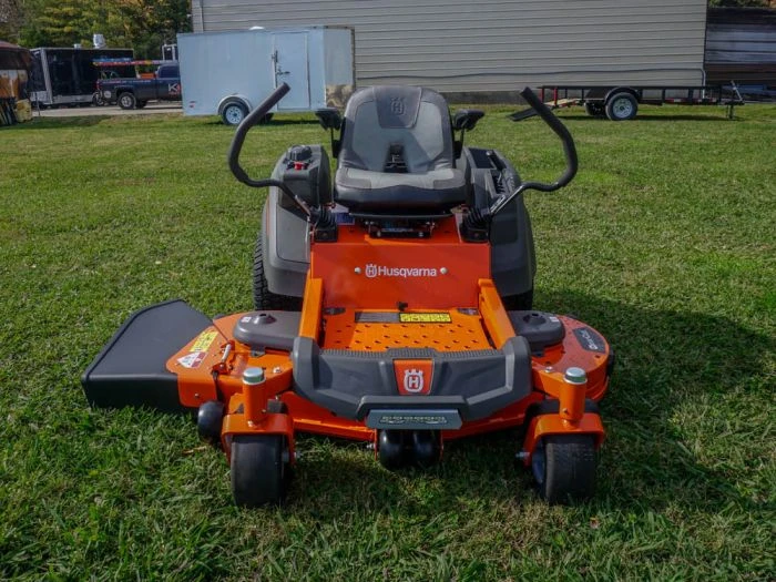 Husqvarna Z254F Premium 24HP Kawasaki Zero Turn Lawn Mower 4 Husqvarna Z254F Premium 24HP Kawasaki Zero Turn Lawn Mower - Image 2