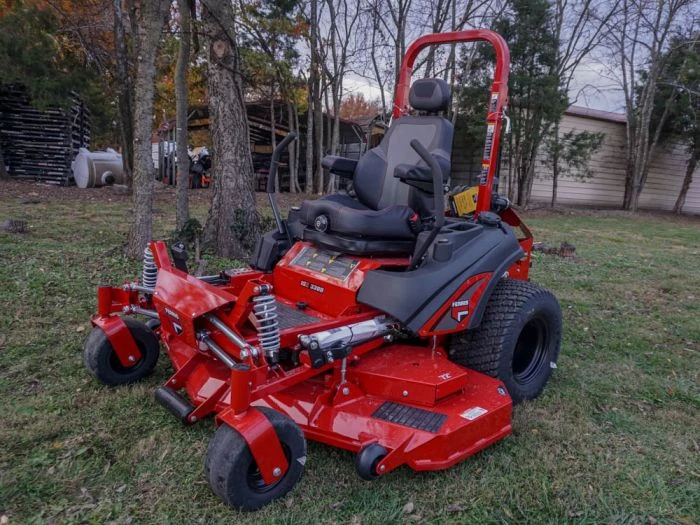 Ferris 5901872 ISX3300 72" Vanguard 40HP EFI ETC Zero Turn Mower 6 Ferris 5901872 ISX3300 72" Vanguard 40HP EFI ETC Zero Turn Mower - Image 4