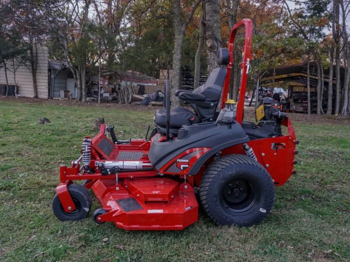 Ferris 5901872 ISX3300 72" Vanguard 40HP EFI ETC Zero Turn Mower 8 Ferris 5901872 ISX3300 72" Vanguard 40HP EFI ETC Zero Turn Mower - Image 6