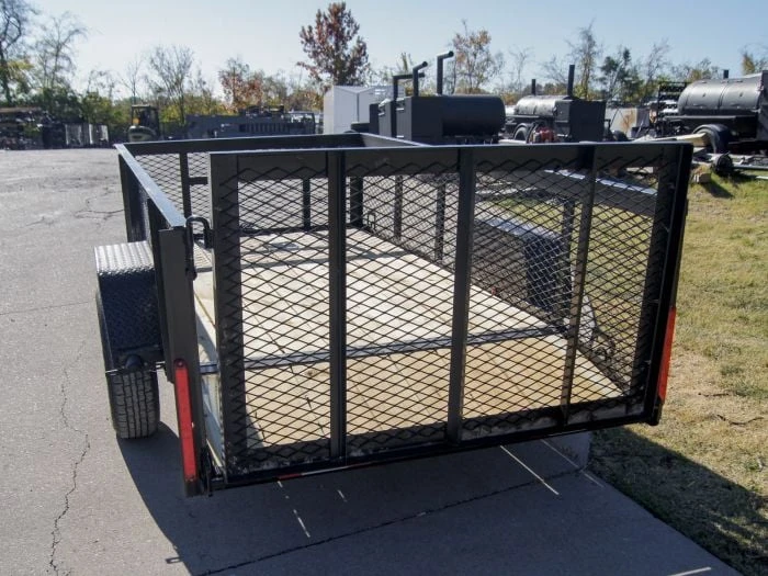 SLE Utility Trailers 5x10 Dovetail Utility Trailer With 2ft Mesh Sides 3500lb Axle 6 SLE Utility Trailers 5x10 Dovetail Utility Trailer With 2ft Mesh Sides 3500lb Axle - Image 4