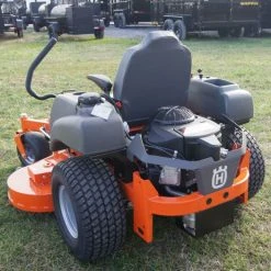 Husqvarna MZ61 61" Zero Turn Lawn Mower 24HP KAW (Scratch & Dent) 13 Husqvarna MZ61 61" Zero Turn Lawn Mower 24HP KAW (Scratch & Dent) -SLE Equipment shop dsc02669 4