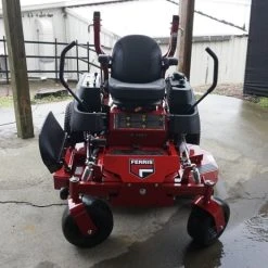 Alternative view of Ferris 5901920 IS700 52" Zero Turn Mower 27HP Briggs