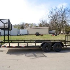 SLE Utility Trailers 7x20 Dovetail Utility Trailer (2) 3,500lb Axles With Elevated Basket 10 SLE Utility Trailers 7x20 Dovetail Utility Trailer (2) 3,500lb Axles With Elevated Basket -SLE Equipment shop dsc03489 3