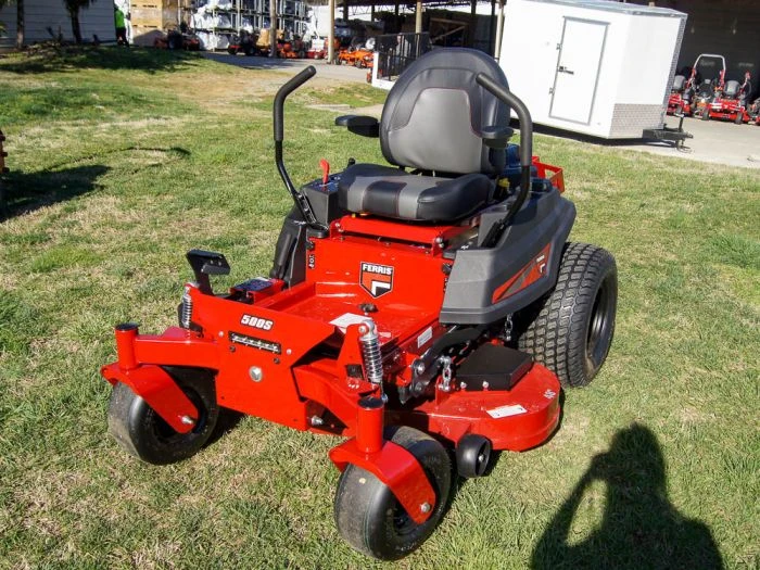 Ferris 5902101 48" 500S Zero Turn Mower 25HP Briggs 5 Ferris 5902101 48" 500S Zero Turn Mower 25HP Briggs - Image 3