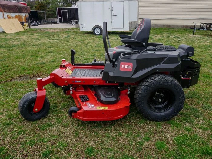 Toro 75305 Titan 54" Zero Turn Mower 26HP Kohler Engine 6 Toro 75305 Titan 54" Zero Turn Mower 26HP Kohler Engine - Image 4
