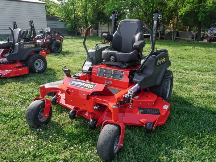 Snapper Pro S200xt Zero Turn Mower 61" 27HP Briggs 5901280 4 Snapper Pro S200xt Zero Turn Mower 61" 27HP Briggs 5901280 - Image 2