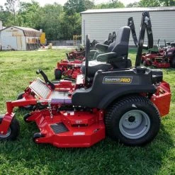 Snapper Pro S200xt Zero Turn Mower 61" 27HP Briggs 5901280 10 Snapper Pro S200xt Zero Turn Mower 61" 27HP Briggs 5901280 -SLE Equipment shop dsc06584 1