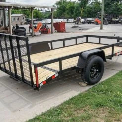 SLE Utility Trailers 6.4x12 Dovetail Utility Trailer Painted 3500lb Axle -SLE Equipment shop dsc08402 2