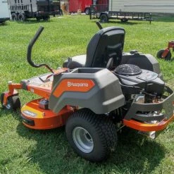Husqvarna Z242F Kawasaki Zero Turn Lawn Mower 18HP Kawasaki 11 Husqvarna Z242F Kawasaki Zero Turn Lawn Mower 18HP Kawasaki -SLE Equipment shop dsc08673 5