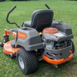 Husqvarna Z246 Zero Turn Lawn Mower 46" 20HP Briggs (Scratch & Dent) -SLE Equipment shop dsc09239 2
