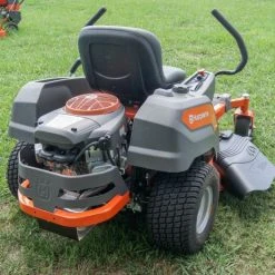 Husqvarna Z246 Zero Turn Lawn Mower 46" 20HP Briggs (Scratch & Dent) -SLE Equipment shop dsc09240 2