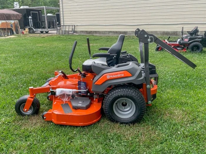 Husqvarna Z460 60" Zero Turn Mower 23HP KAW 7 Husqvarna Z460 60" Zero Turn Mower 23HP KAW - Image 5